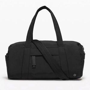 Lululemon On my Level Barrel Bag